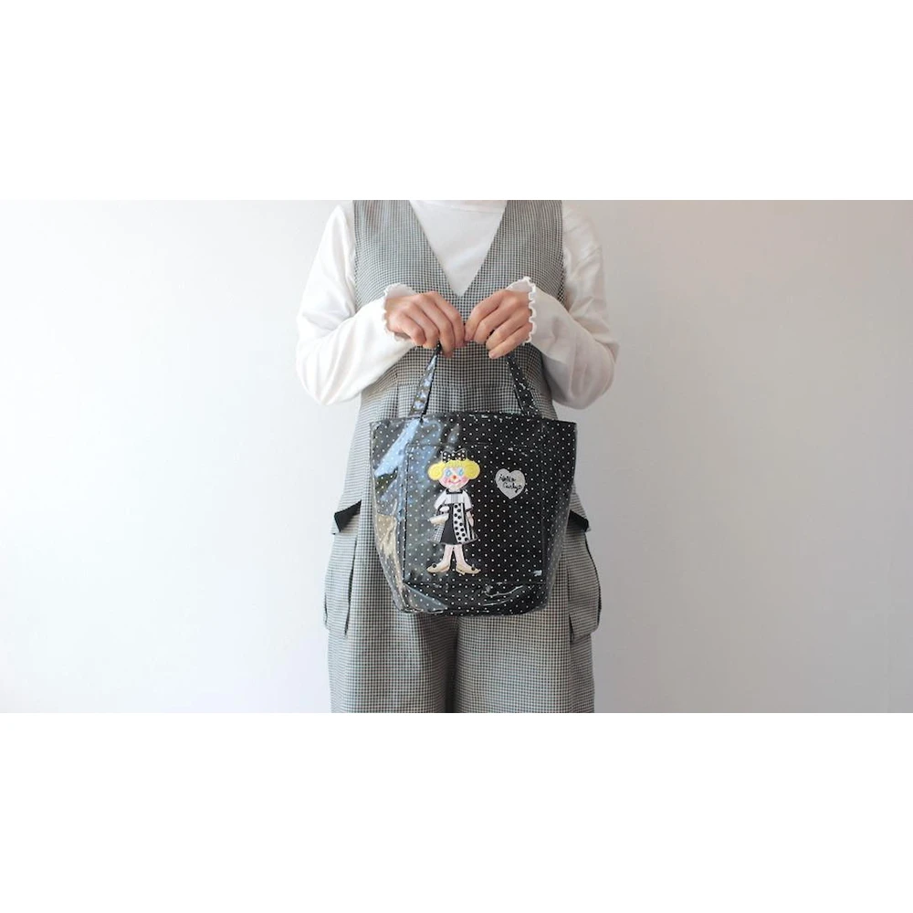 Curly Collection Mini Coating Bucket Tote Bag Black X Strawberry-Chan (One Piece: Monotone)