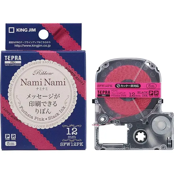 Kingjim Tepra Pro Tape Cartridge ribbon Naminami 12mm Fuchsha Pink/Black Character 5M Sfw12Pk Kingjim Tepra Pro彩色标签(荧光色)片 透明盒式磁带式抽拉标签贴 TEPRA(tepura)PRO系列荧光粉红底黑字 Sfw12Pk[5米长 12毫米宽]